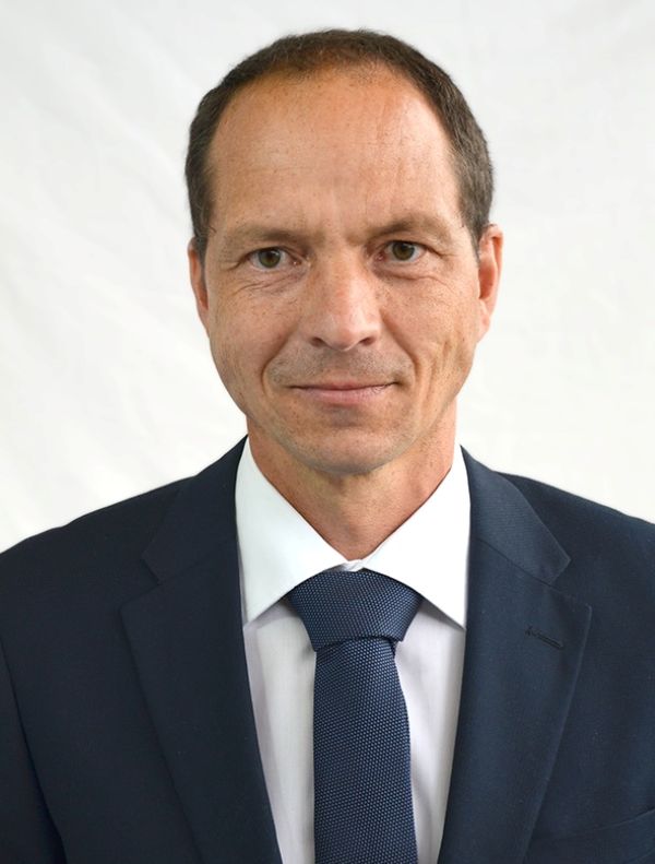 Dr. Martin Backhaus