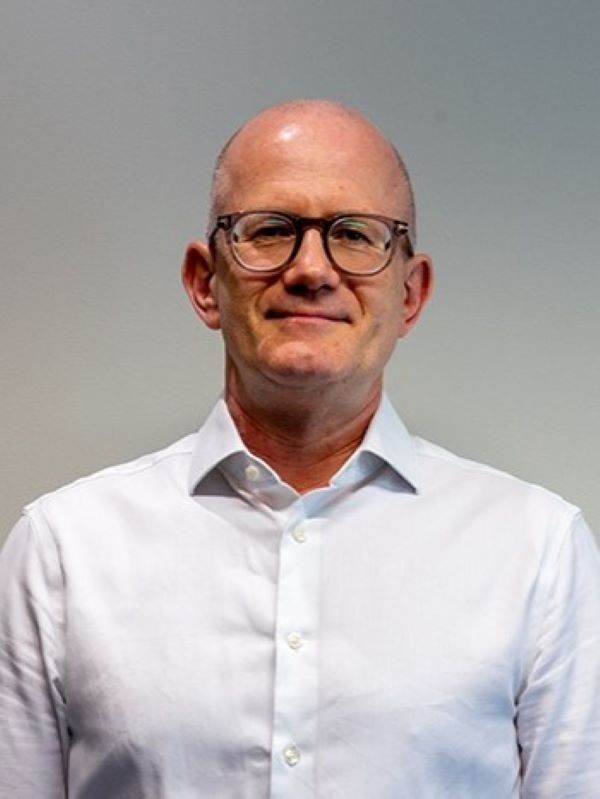 Proske-Alexander-Eagle-Eye-web