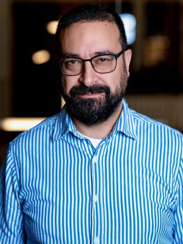 Murat-Ulucam-Centric_web